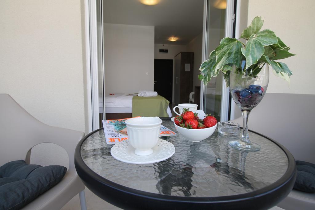 Le Marc Guest House Budva Exterior foto